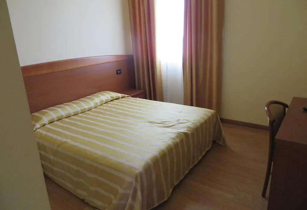 Hotel San Tomio-1